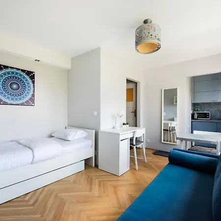 Blue Mandala Apartment Warsaw